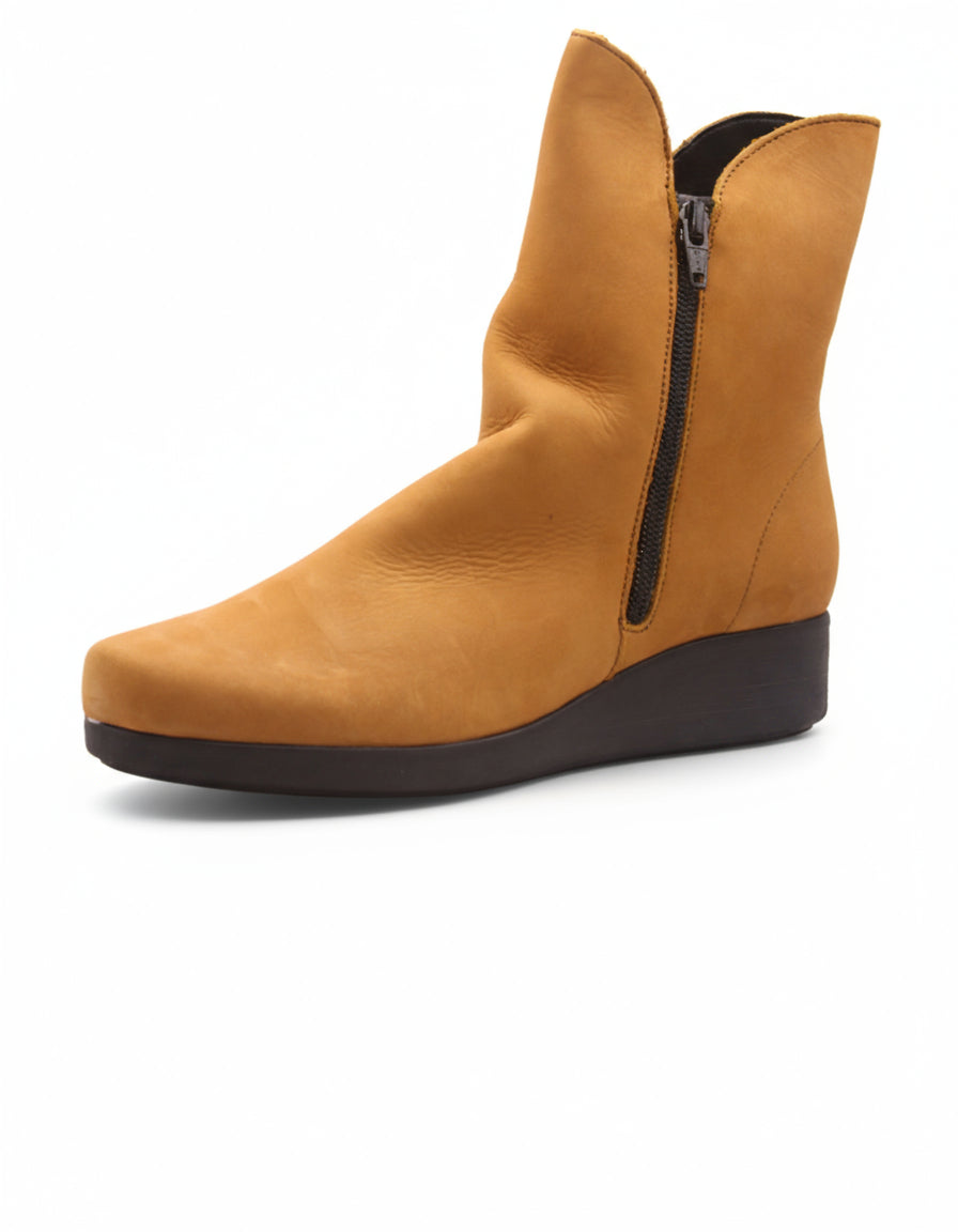 Bella - Cognac Nubuck