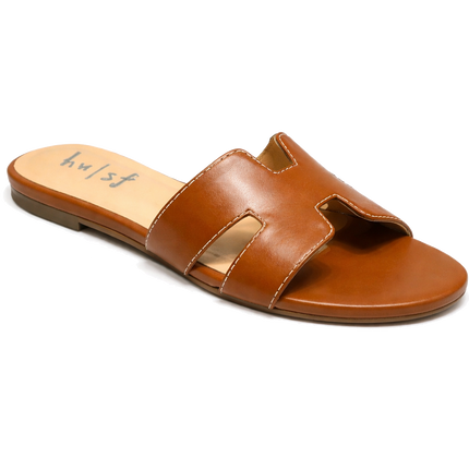Capri Cognac/White Trim
