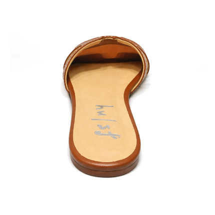 Capri Cognac/White Trim