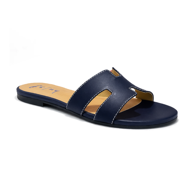 Capri Navy/White Trim