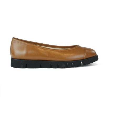 Daphne Praline Leather