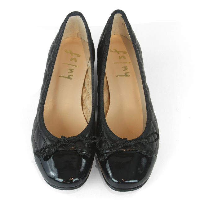Deluxe Black Leather