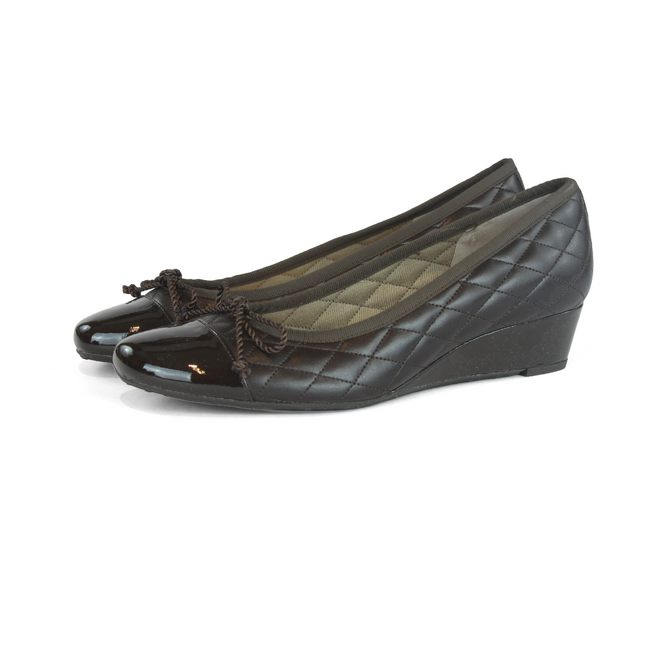 Deluxe  Brown Leather