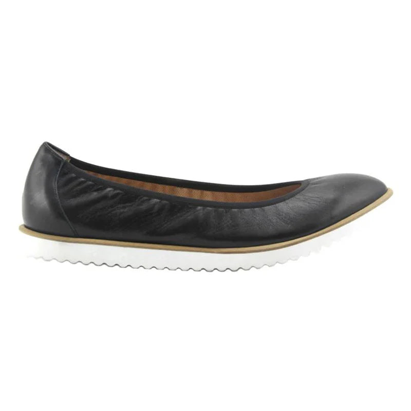 Doorway - Black Leather