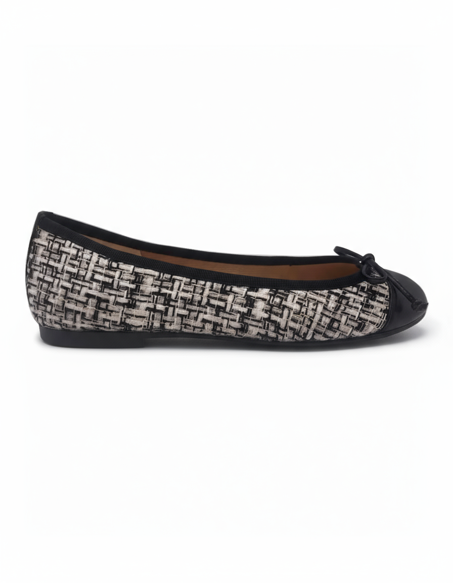 Index - Black Tweed