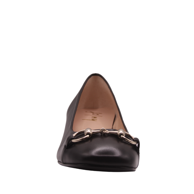 FRONT VIEW BLACK LEATHER LOW BLACK HEEL SLIVER BUCKLE 