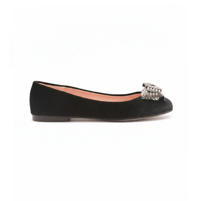 Minnie Black Velvet