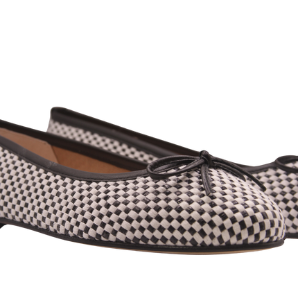 Marge Black White Raffia