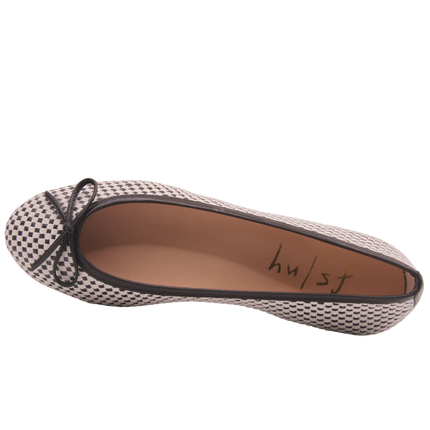 Marge Black White Raffia