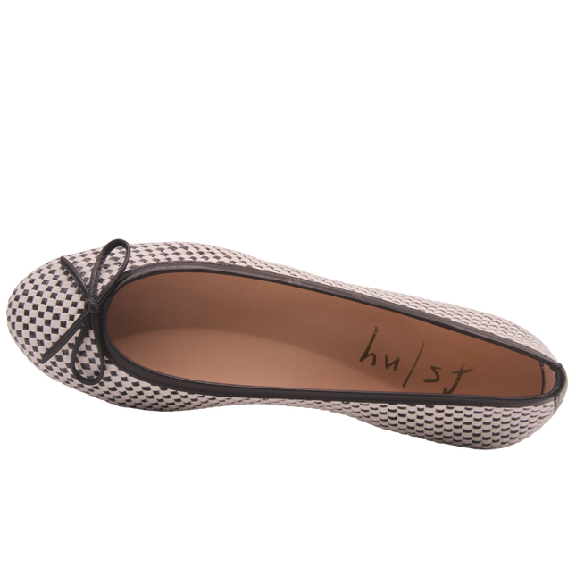 Marge Black White Raffia