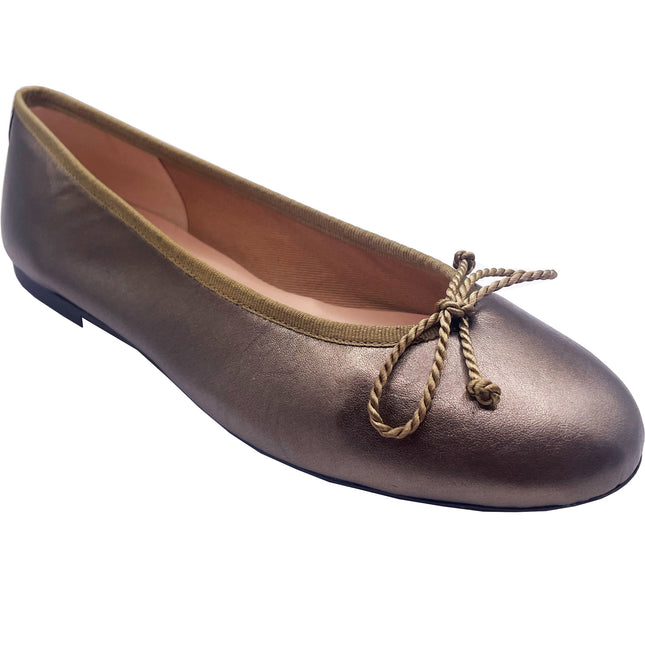 Anthracite Metallic Flat with a drawstring bow Angle view 