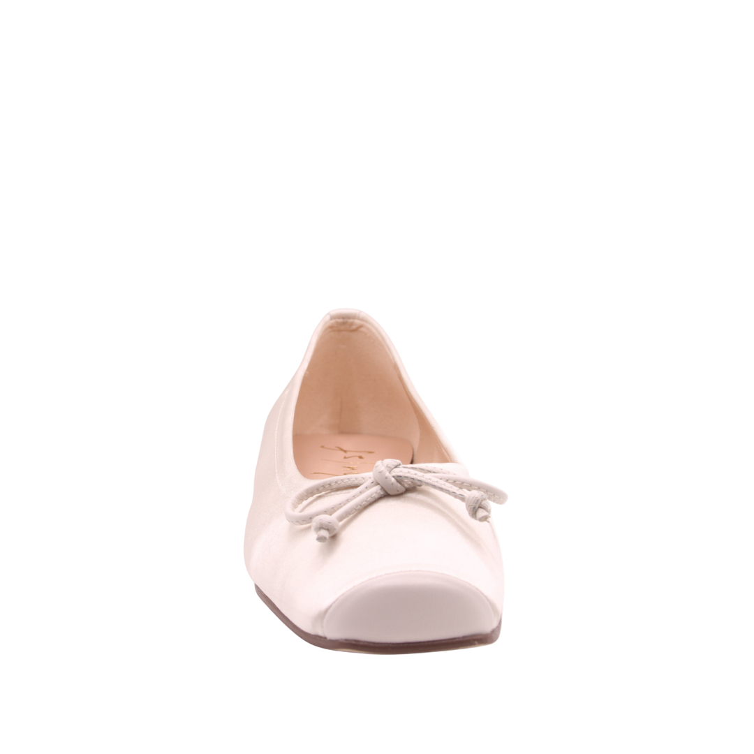Phoebe - Off White Satin
