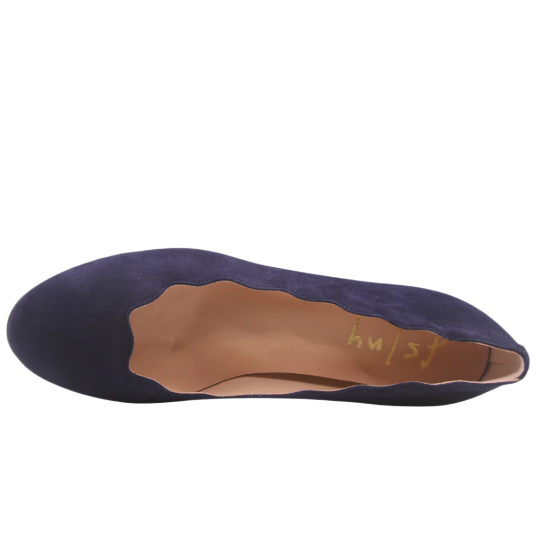 Wave - Navy Suede