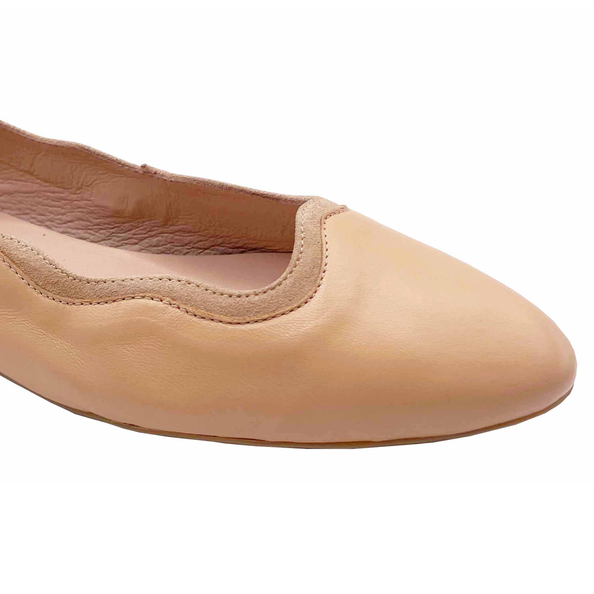 Gambler Beige Ballet Flat