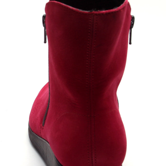 Bella - Magenta Nubuck