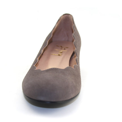 Maya - Taupe Suede