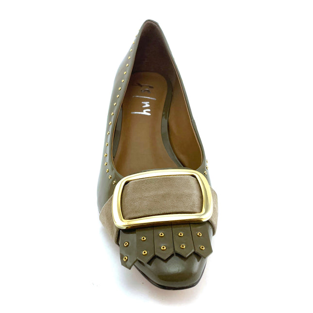 Shell - Taupe Patent