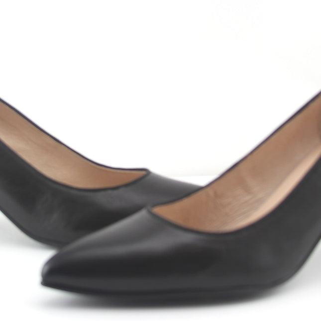 Zeppin - Black Leather