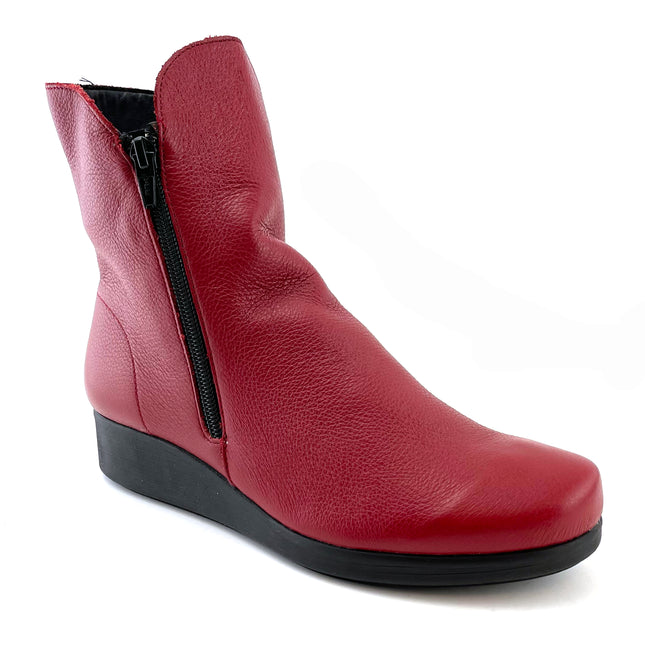 Bella - Burnished Red Pebble Leather