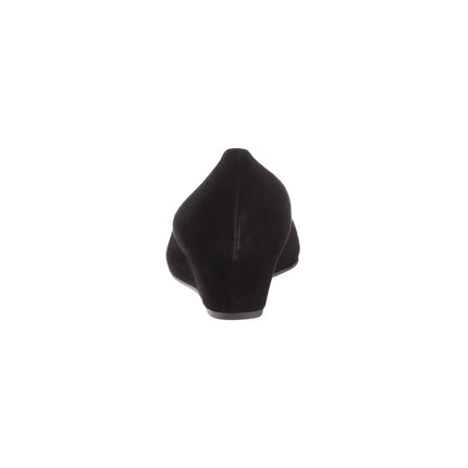 black suede almond toe wedge heel with a v cut opening - back view
Wedge Heel - Suede 
Body Suede